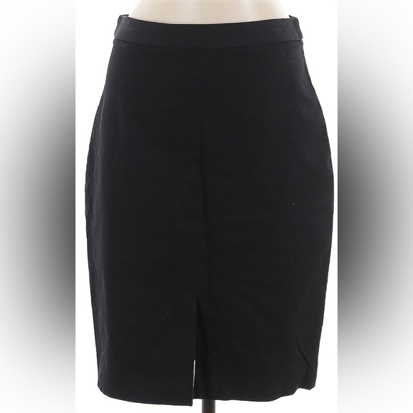 Banana republic skirt - Picture 2 of 4